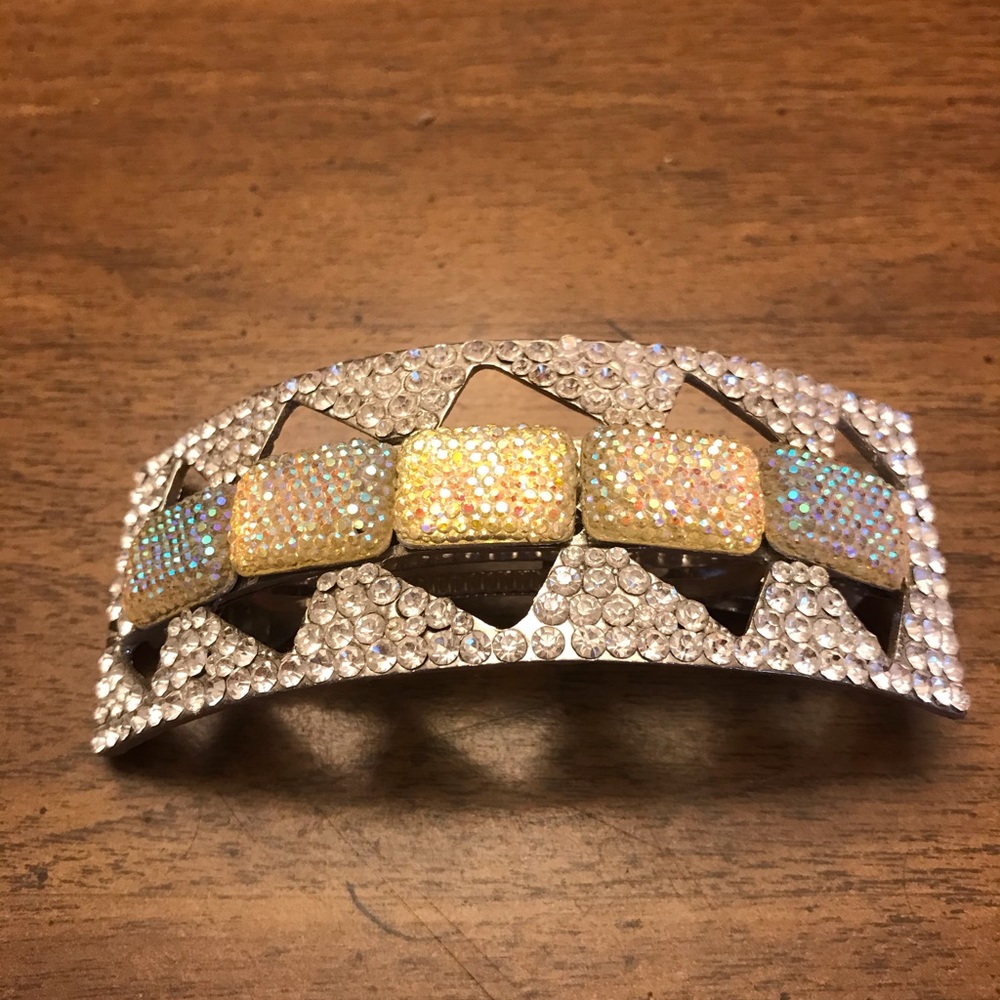 Rhinestone hair clip